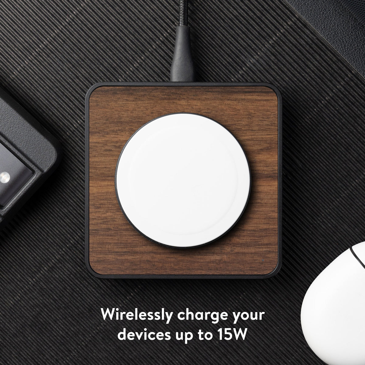 Revolutionary super-fast charging pad: Transform the way you power up. Effortlessly charge your devices at blazing speeds with this cutting-edge charging pad.